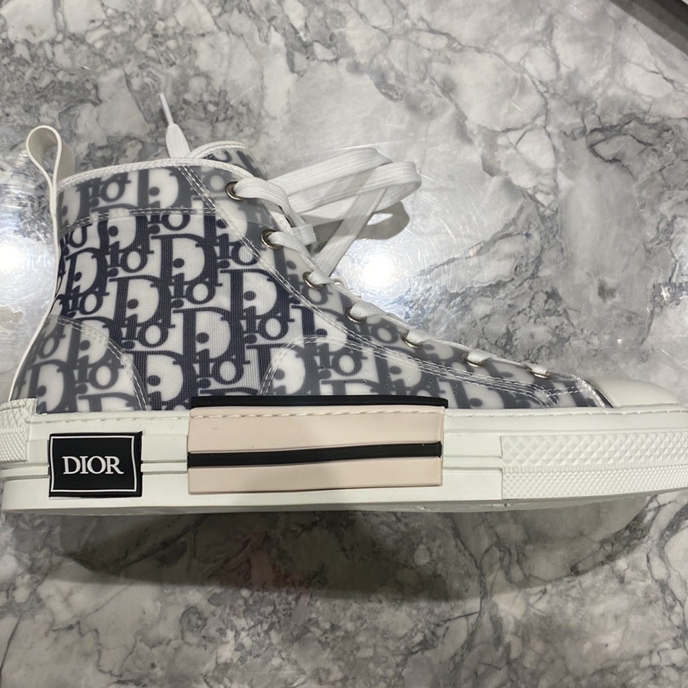 COPY - Dior Sneakers - Picture 3 of 5